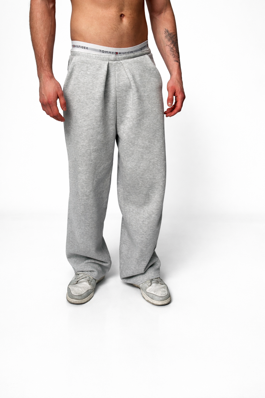 Pantalon Large à Pincettes Brodé